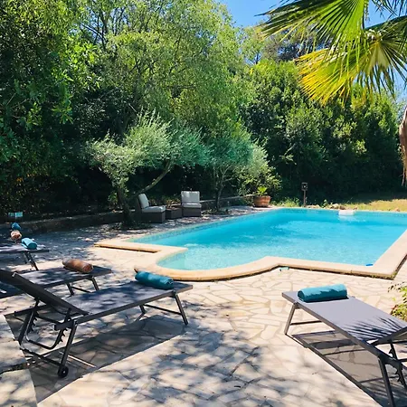 Дом отдыха Magnifique Typique Du Sud Avec Piscine Privee Et Jardin Mediterraneen *