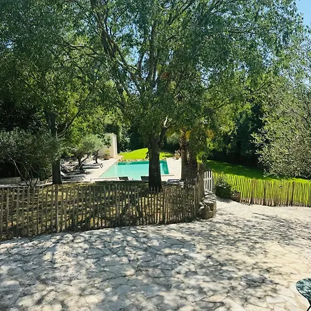 Сasa de vacaciones Magnifique Typique Du Sud Avec Piscine Privée Et Jardin Méditerranéen Saint-Vincent-de-Barbeyrargues