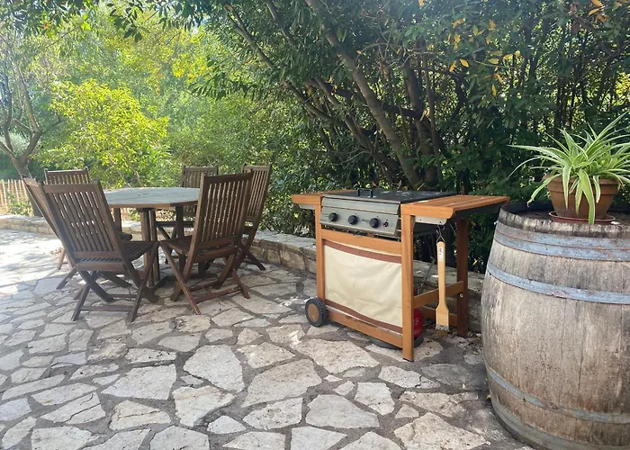 Magnifique Typique Du Sud Avec Piscine Privee Et Jardin Mediterraneen Saint-Vincent-de-Barbeyrargues